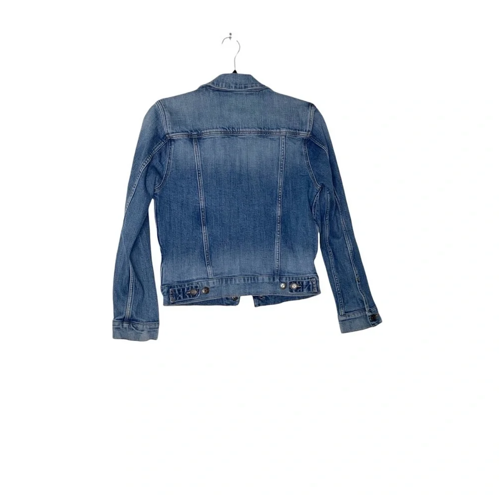 Cat & JACK  medium wash denim jacket. Long sleeves. Size L (kids)